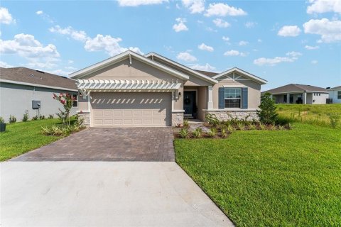 Villa ou maison à louer à Ocala, Floride: 3 chambres, 160.54 m2 № 1835004 - photo 2