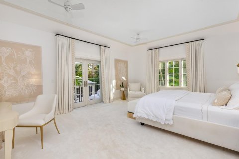 House in Palm Beach, Florida 7 bedrooms, 787.35 sq.m. № 2187366 - photo 22