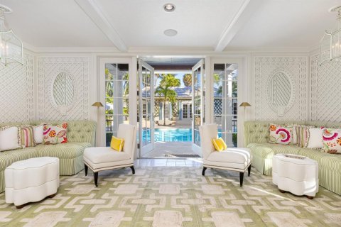 House in Palm Beach, Florida 7 bedrooms, 787.35 sq.m. № 2187366 - photo 6