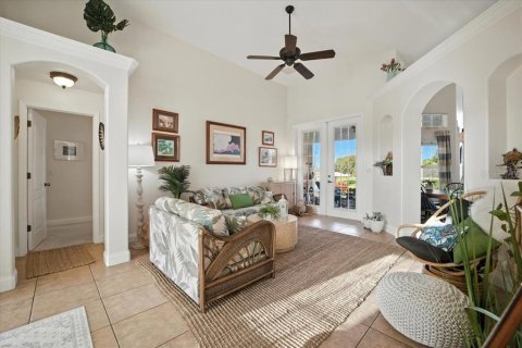 House in Palm Coast, Florida 3 bedrooms, 220.27 sq.m. № 1872765 - photo 16