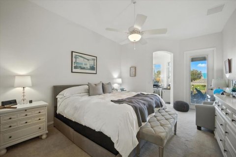 House in Palm Coast, Florida 3 bedrooms, 220.27 sq.m. № 1872765 - photo 17