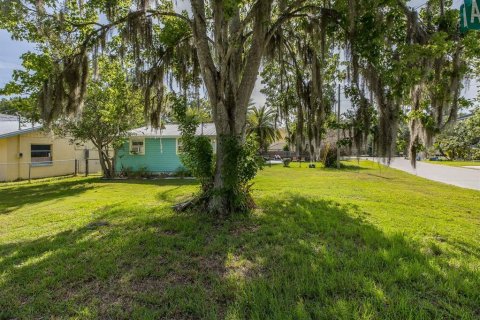 Casa en venta en Weeki Wachee, Florida, 2 dormitorios, 92.44 m2 № 2212986 - foto 29