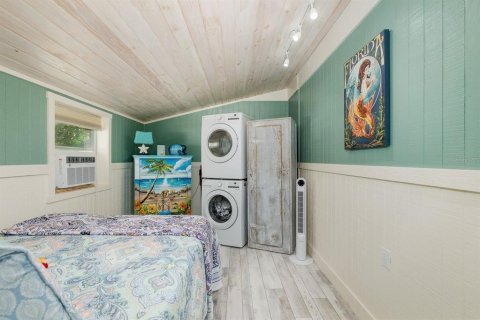 Casa en venta en Weeki Wachee, Florida, 2 dormitorios, 92.44 m2 № 2212986 - foto 26