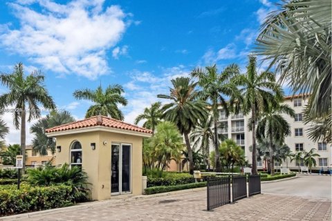 Снять в аренду кондоминиум в Дорал, Флорида 2 спальни, 98.48м2, № 1948319 - фото 4