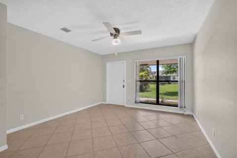 Appartement à louer à Wellington, Floride: 2 chambres, 98.48 m2 № 2248088 - photo 5