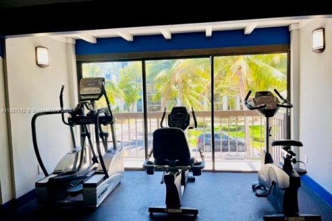 Condominio en venta en North Miami, Florida, 2 dormitorios, 109.81 m2 № 1961201 - foto 27