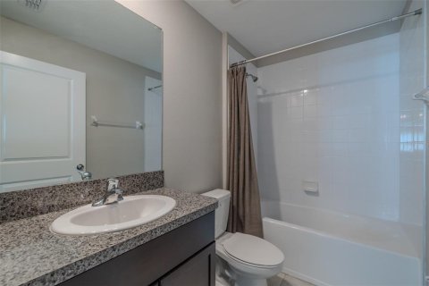 Casa en venta en Tampa, Florida, 4 dormitorios, 195.93 m2 № 2144538 - foto 30