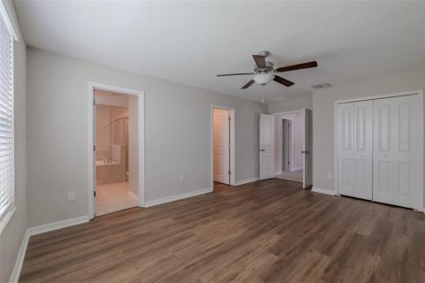 Casa en venta en Tampa, Florida, 4 dormitorios, 195.93 m2 № 2144538 - foto 23