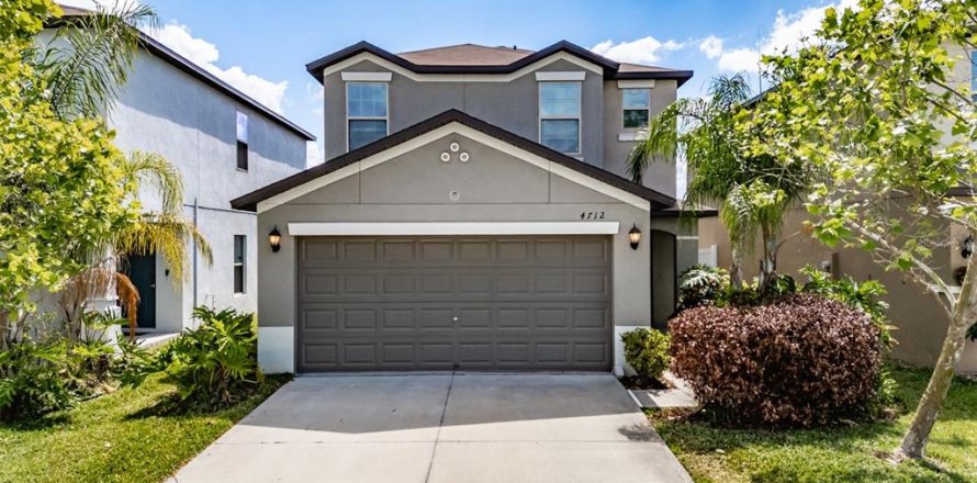 Casa en Tampa, Florida 4 dormitorios, 195.93 m2 № 2144538