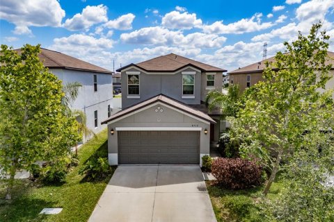Casa en venta en Tampa, Florida, 4 dormitorios, 195.93 m2 № 2144538 - foto 2