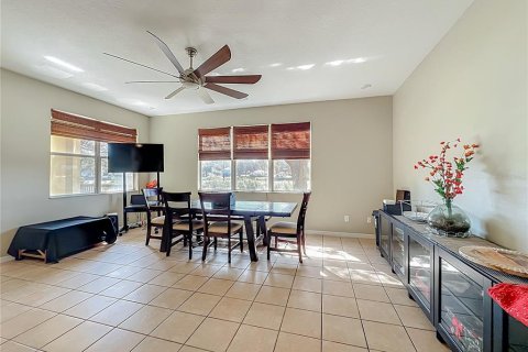 Villa ou maison à vendre à Apopka, Floride: 5 chambres, 342.16 m2 № 2142402 - photo 15