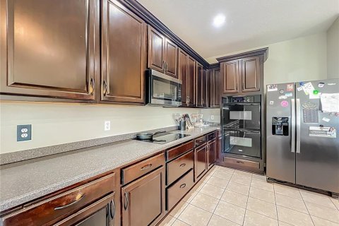 Villa ou maison à vendre à Apopka, Floride: 5 chambres, 342.16 m2 № 2142402 - photo 12
