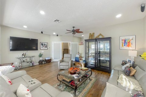 Villa ou maison à vendre à Apopka, Floride: 5 chambres, 342.16 m2 № 2142402 - photo 20