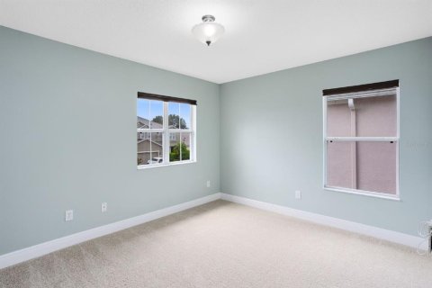 House in Orlando, Florida 5 bedrooms, 281.03 sq.m. № 2393895 - photo 27