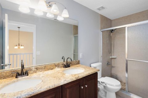 House in Orlando, Florida 5 bedrooms, 281.03 sq.m. № 2393895 - photo 26