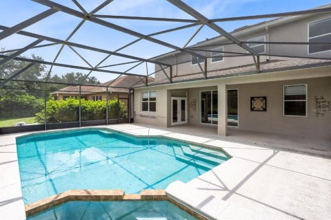 House in Orlando, Florida 5 bedrooms, 281.03 sq.m. № 2393895 - photo 13