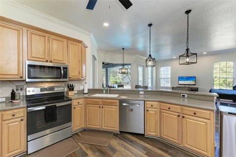House in Bradenton, Florida 3 bedrooms, 231.88 sq.m. № 1539243 - photo 8