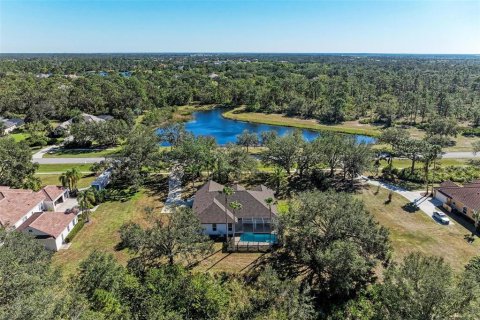 House in Bradenton, Florida 3 bedrooms, 231.88 sq.m. № 1539243 - photo 29