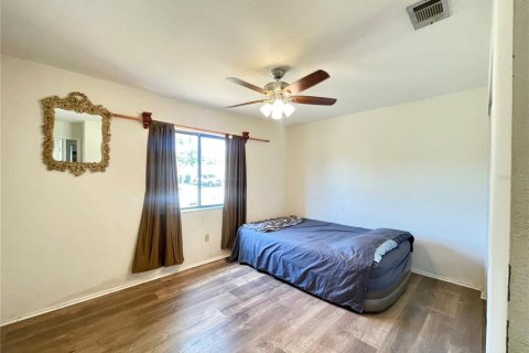 House in Port Charlotte, Florida 2 bedrooms, 92.81 sq.m. № 1637114 - photo 11