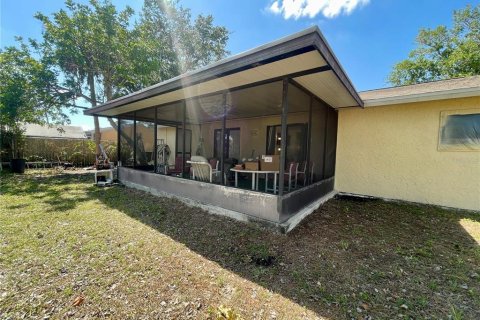 House in Port Charlotte, Florida 2 bedrooms, 92.81 sq.m. № 1637114 - photo 16