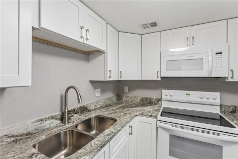 Купить кондоминиум в Альтамонте-Спрингс, Флорида 4 комнаты, 58.06м2, № 2149743 - фото 20