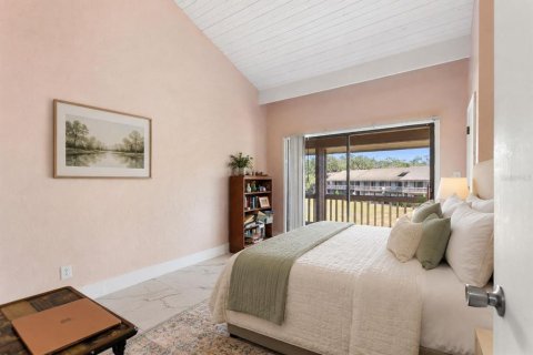 Condo in Haines City, Florida, 2 bedrooms  № 2237988 - photo 25
