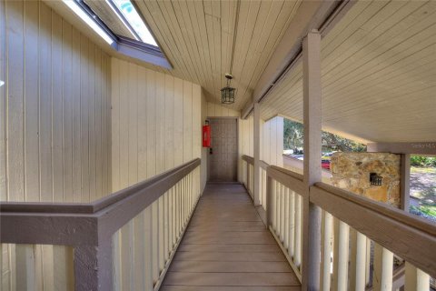 Condo in Haines City, Florida, 2 bedrooms  № 2237988 - photo 3