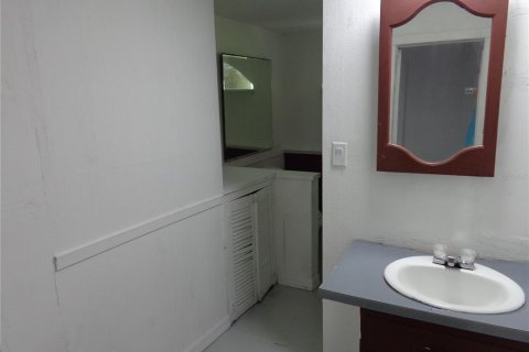 Casa en venta en Citra, Florida, 2 dormitorios, 89.46 m2 № 1869047 - foto 20