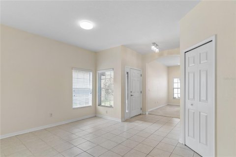 House in Hudson, Florida 3 bedrooms, 168.99 sq.m. № 2155937 - photo 10