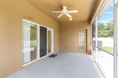 House in Hudson, Florida 3 bedrooms, 168.99 sq.m. № 2155937 - photo 27