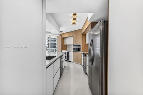 Condo in Sunny Isles Beach, Florida, 1 bedroom  № 2075944 - photo 5