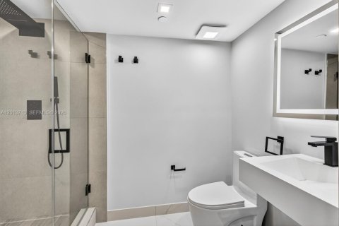 Condo in Sunny Isles Beach, Florida, 1 bedroom  № 2075944 - photo 14