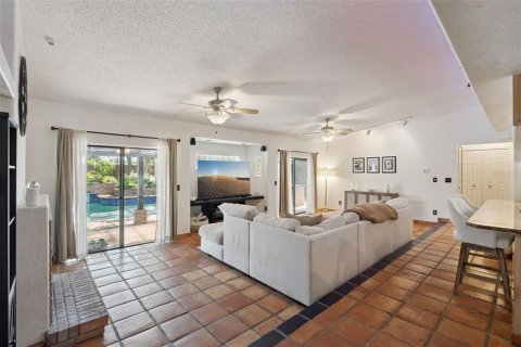 Villa ou maison à vendre à Winter Springs, Floride: 4 chambres, 210.7 m2 № 2391142 - photo 6