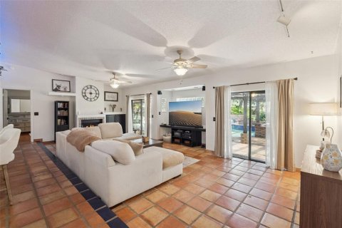 Villa ou maison à vendre à Winter Springs, Floride: 4 chambres, 210.7 m2 № 2391142 - photo 5