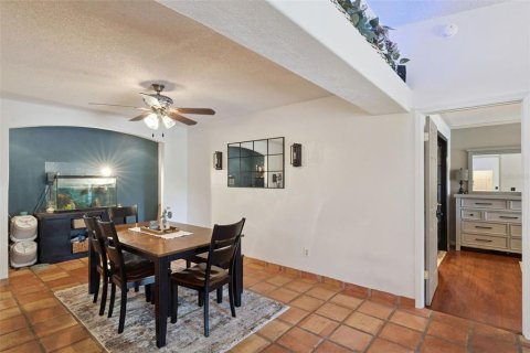 Villa ou maison à vendre à Winter Springs, Floride: 4 chambres, 210.7 m2 № 2391142 - photo 8