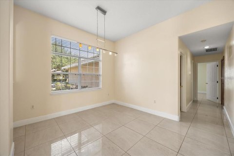Villa ou maison à louer à Orlando, Floride: 4 chambres, 223.71 m2 № 2408321 - photo 27