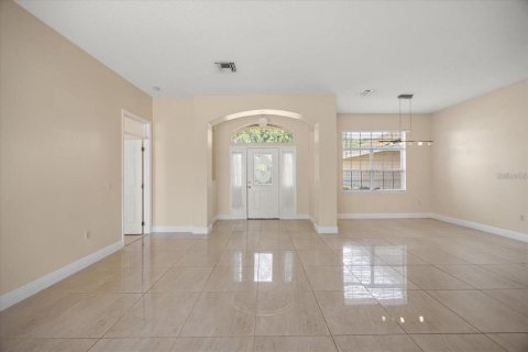 Villa ou maison à louer à Orlando, Floride: 4 chambres, 223.71 m2 № 2408321 - photo 3