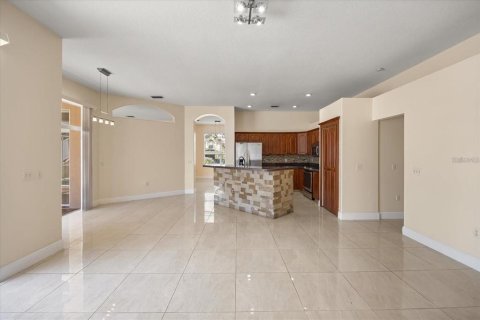 Villa ou maison à louer à Orlando, Floride: 4 chambres, 223.71 m2 № 2408321 - photo 10