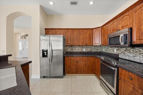 Villa ou maison à louer à Orlando, Floride: 4 chambres, 223.71 m2 № 2408321 - photo 7