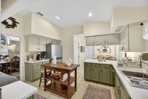 House in Lakeland, Florida 3 bedrooms, 229.93 sq.m. № 1903020 - photo 21
