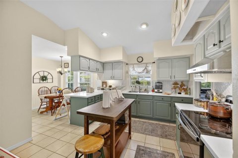 House in Lakeland, Florida 3 bedrooms, 229.93 sq.m. № 1903020 - photo 22