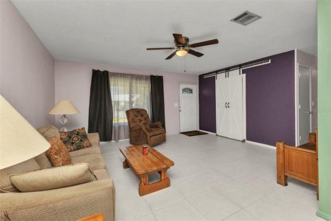 Casa en venta en North Port, Florida, 3 dormitorios, 185.06 m2 № 1642408 - foto 4