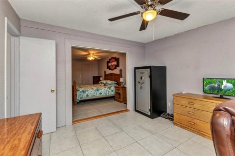 Casa en venta en North Port, Florida, 3 dormitorios, 185.06 m2 № 1642408 - foto 16