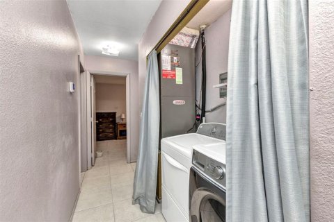 Casa en venta en North Port, Florida, 3 dormitorios, 185.06 m2 № 1642408 - foto 27