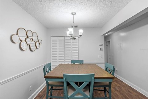 Condo in Port Orange, Florida, 2 bedrooms  № 1899537 - photo 10