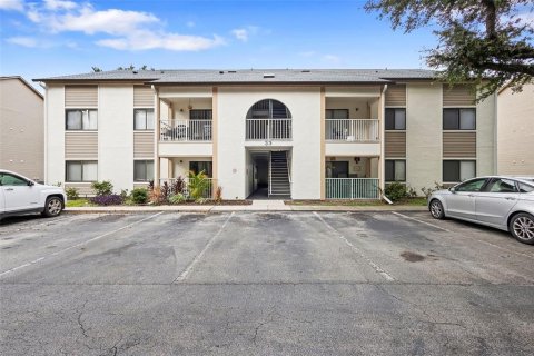 Condo in Port Orange, Florida, 2 bedrooms  № 1899537 - photo 23