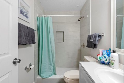 Condo in Port Orange, Florida, 2 bedrooms  № 1899537 - photo 13