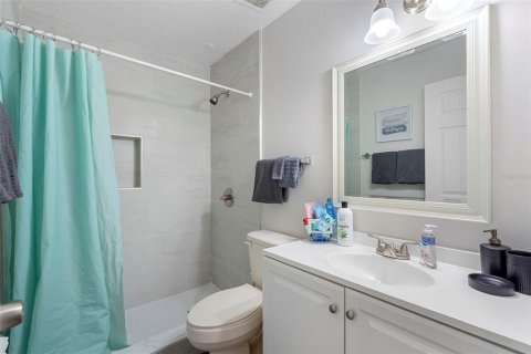 Condo in Port Orange, Florida, 2 bedrooms  № 1899537 - photo 12