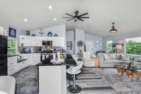 Casa en venta en Crystal River, Florida, 3 dormitorios, 136.38 m2 № 1420432 - foto 30