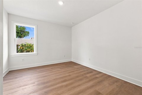 Adosado en venta en Tampa, Florida, 3 dormitorios, 195 m2 № 2134815 - foto 20